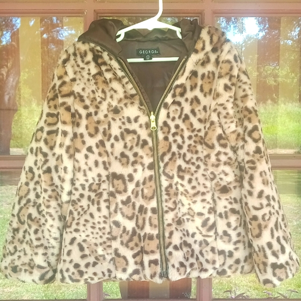 Girls size 6-6x leopard print formal coat
